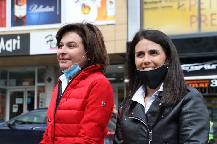 La cònsol major d'Encamp, Laura Mas, i la ministra de Turisme, Verònica Canals, han fet acte de presència durant el matí.
